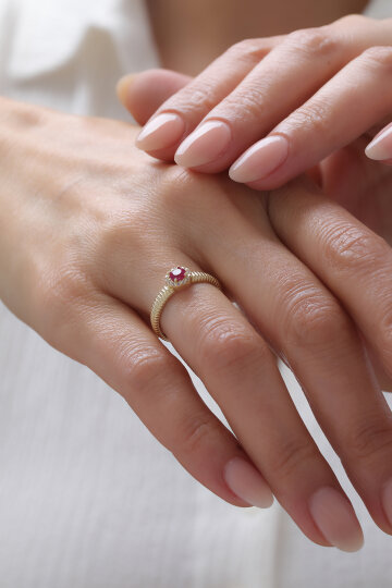 İstiridye Yakut Yüzük - 2