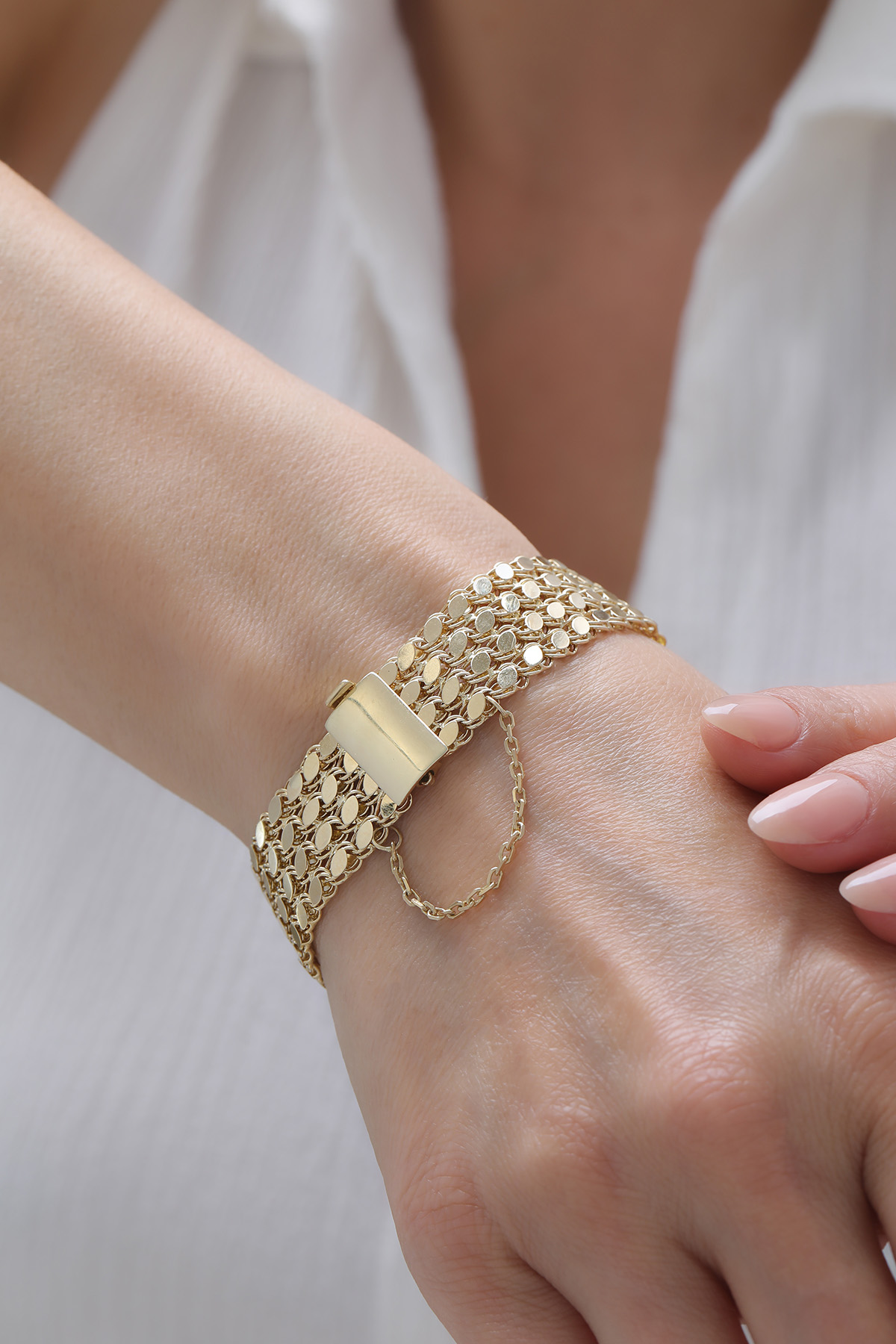 Kilit Detaylı Dört Sıra Pullu Bileklik - Yavuz Kuyumculuk (1)