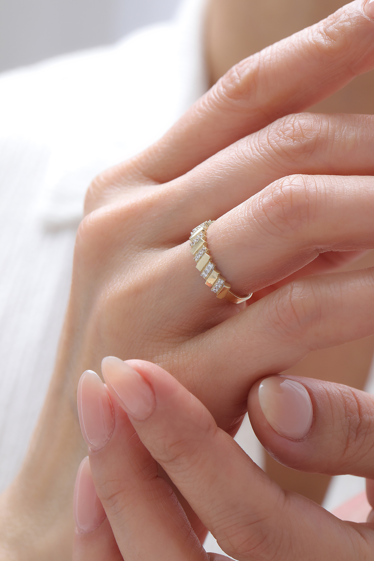 Yarı Taşlı Çizgi Yüzük - Yavuz Kuyumculuk (1)