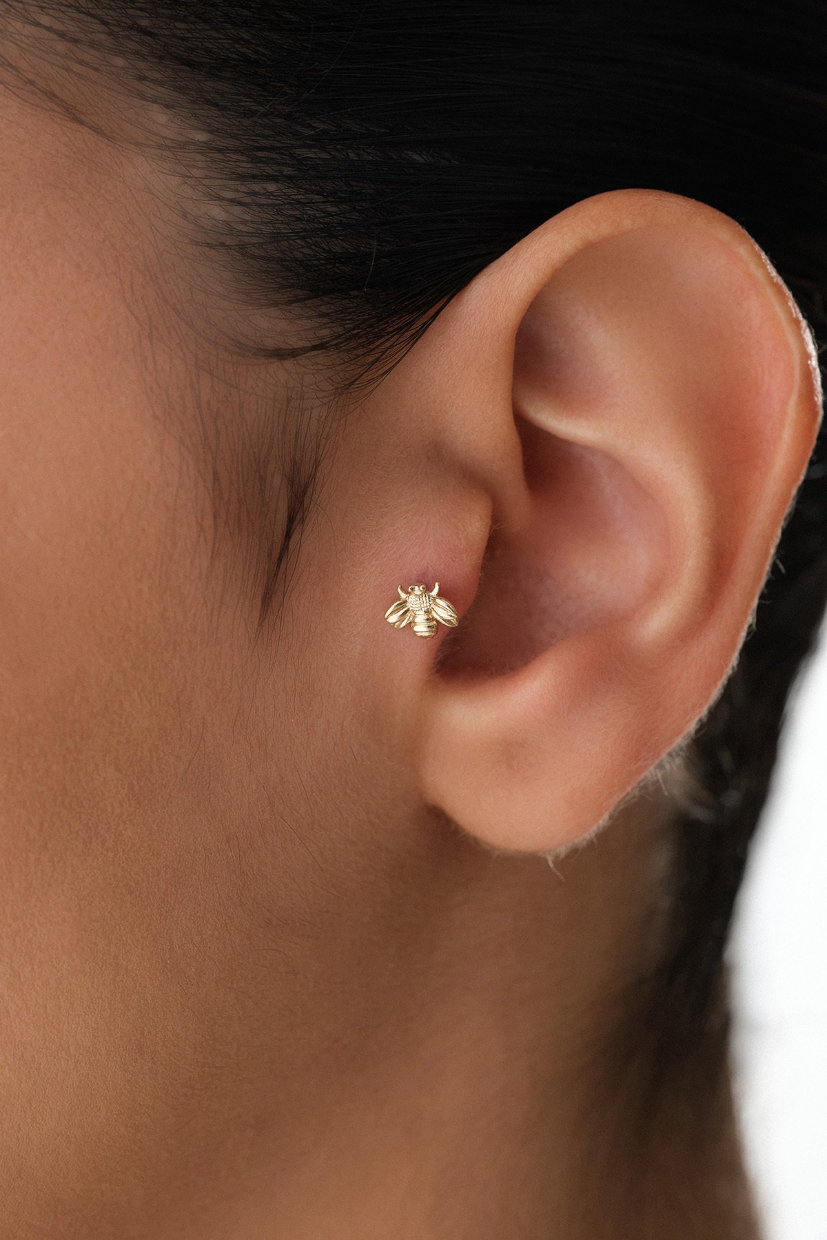 Arı Tragus Piercing - Yavuz Kuyumculuk (1)