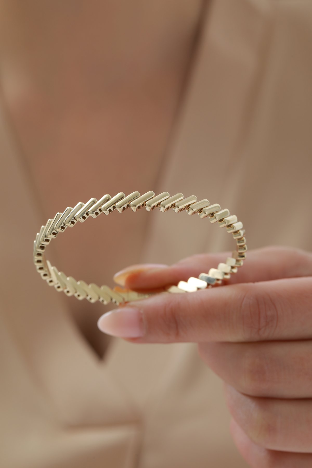 Asimetrik Çizgi Desen Kelepçe - Yavuz Kuyumculuk (3)