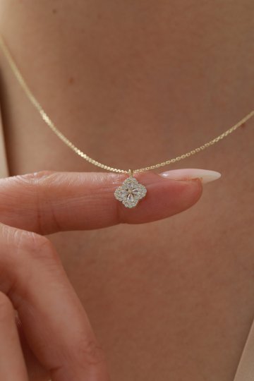 Baget Taşlı Çiçek Kolye - 3