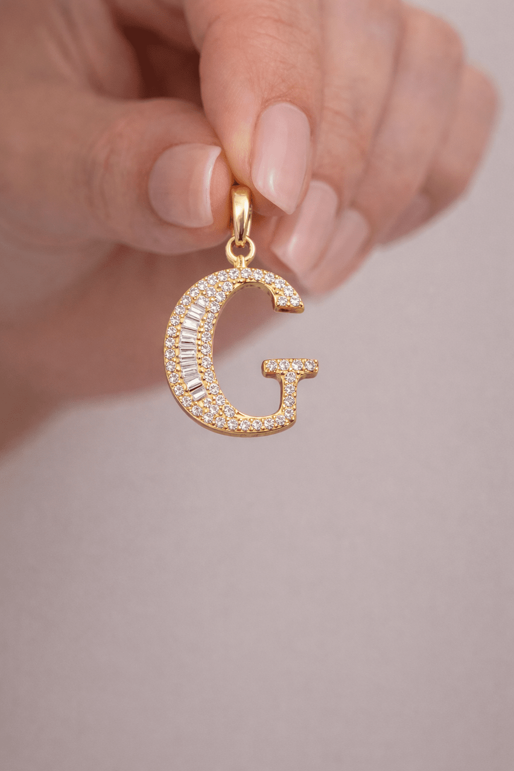 Baget Taşlı Harf Kolye Ucu - Yavuz Kuyumculuk (1)