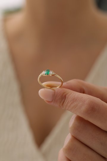 Baget Taşlı Zümrüt Yüzük - 3