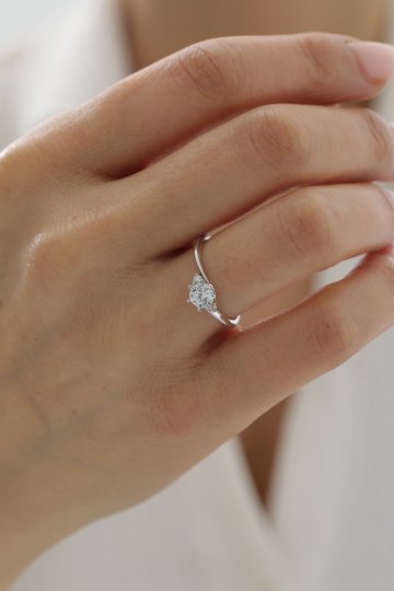 Beyaz Altın Sarmal Tektaş Yüzük - 2