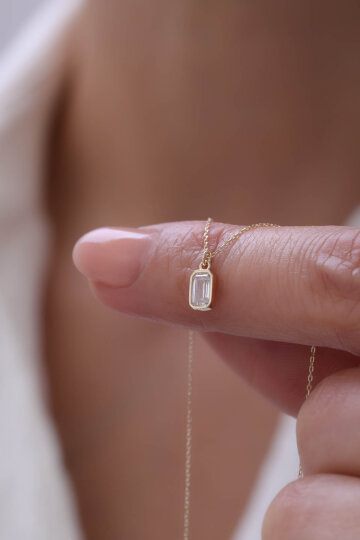 Beyaz Taşlı Baget Kolye - 3