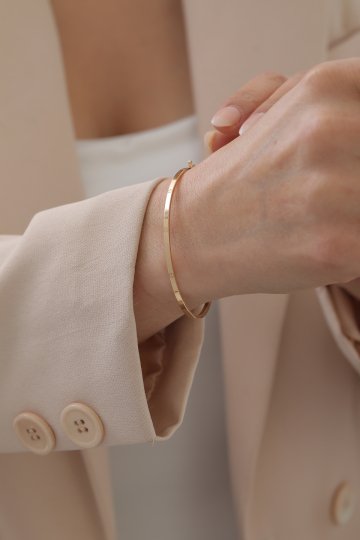 Çivili Kelepçe - 1