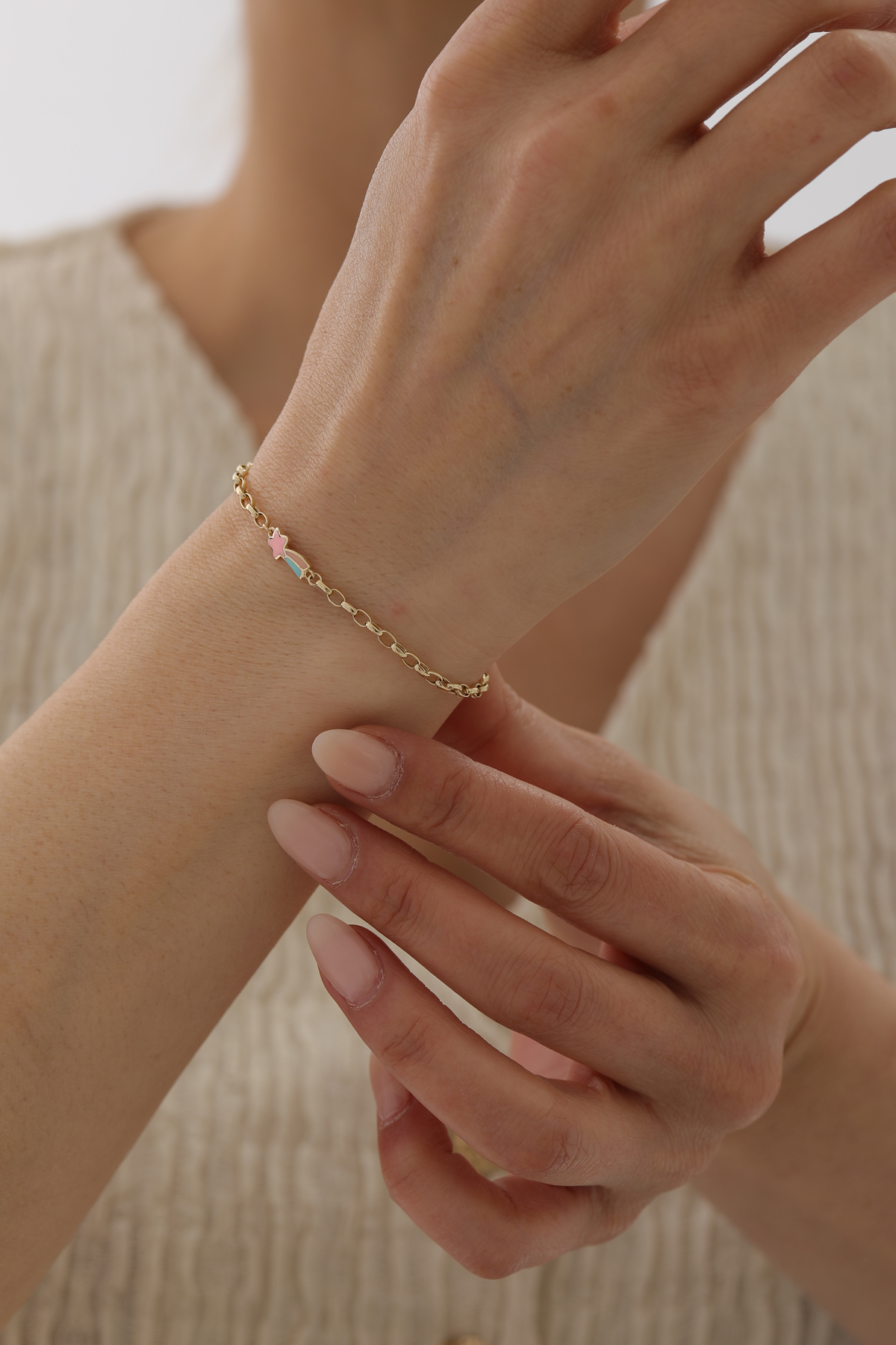 Doc Zincir Yıldız Figürlü Çocuk Bilekliği - Yavuz Kuyumculuk (1)