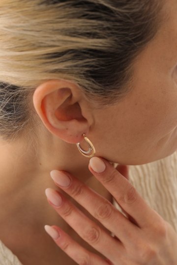 İki Renk Burgu Detay Küpe - 2