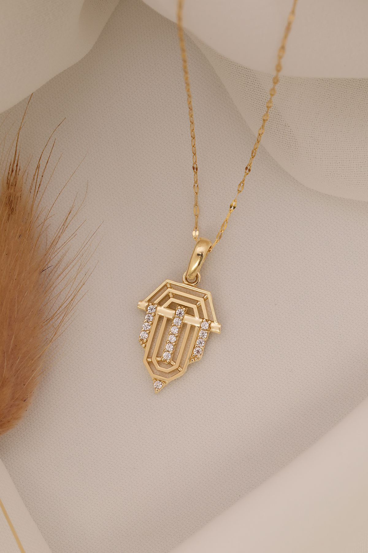 İtalyan Aynalı Zincir Üçgen Kolye - Yavuz Kuyumculuk (4)