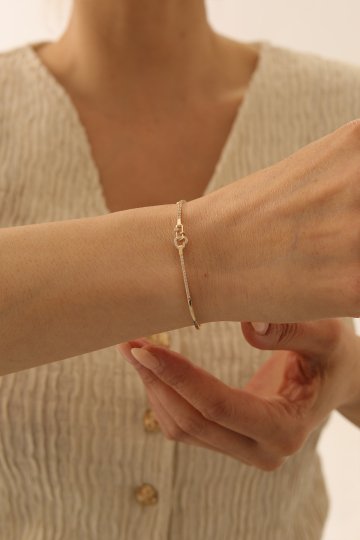 Kalp Detaylı Taşlı Kelepçe - 2