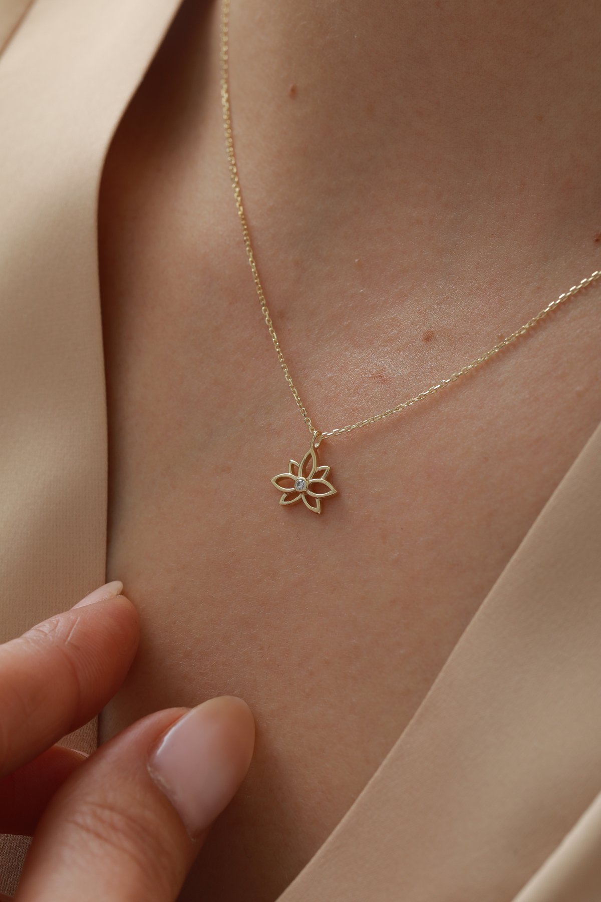 Lotus Kolye - Yavuz Kuyumculuk (2)