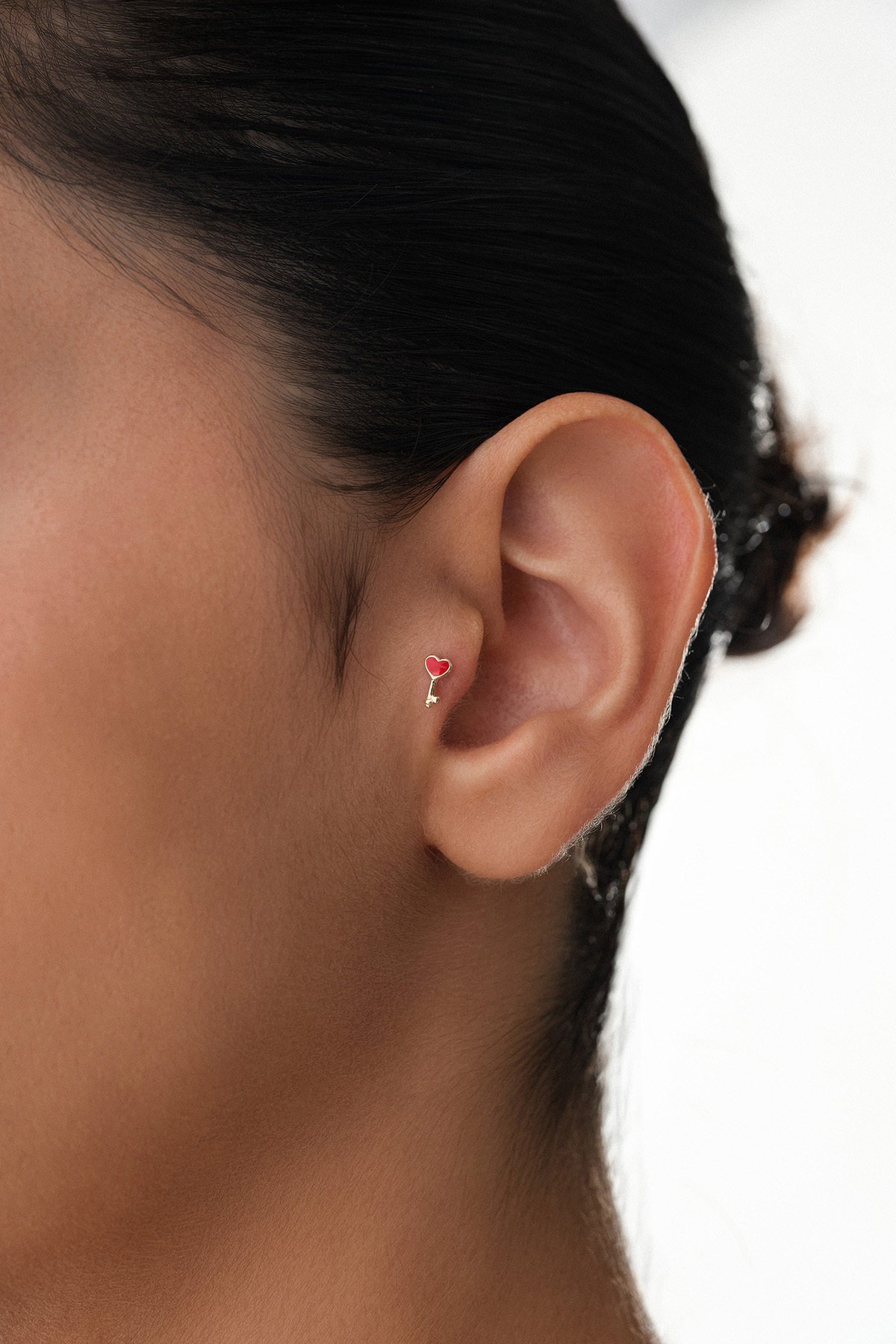 Mineli Kalp Kilit Tragus Piercing - Yavuz Kuyumculuk (2)