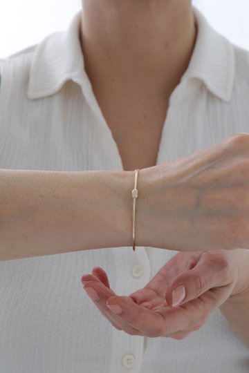 Minimal Taş Detaylı Kelepçe - 2