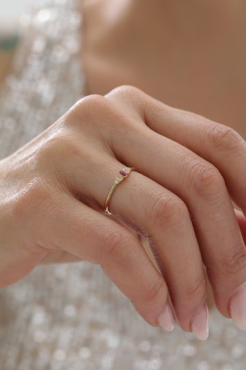 Minimal Yakut Yüzük - 1