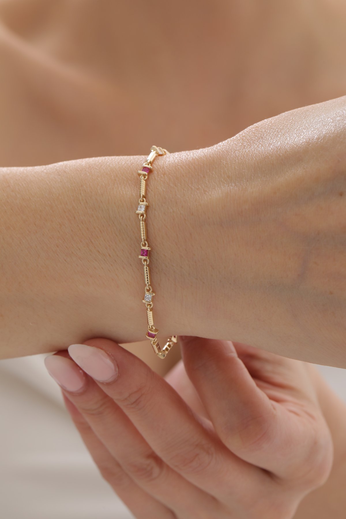 Modern Desen Yakut Taşlı Bileklik - Yavuz Kuyumculuk (2)