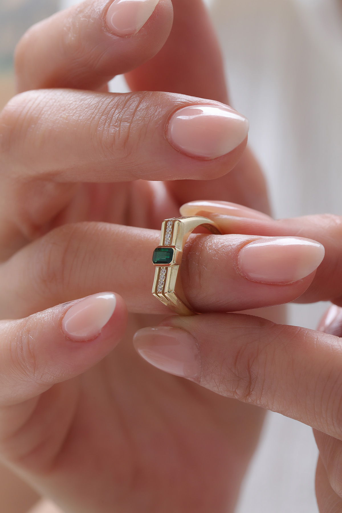 Modern Zümrüt Yüzük - Yavuz Kuyumculuk (1)