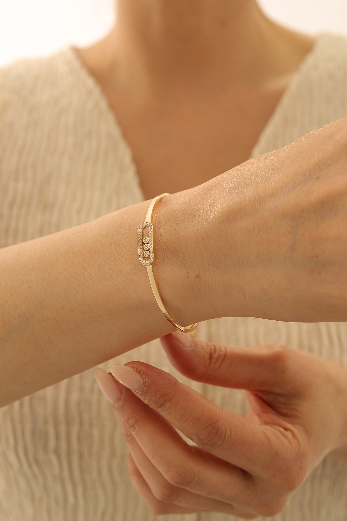 Oynar Taşlı Messika Kelepçe - Yavuz Kuyumculuk (2)