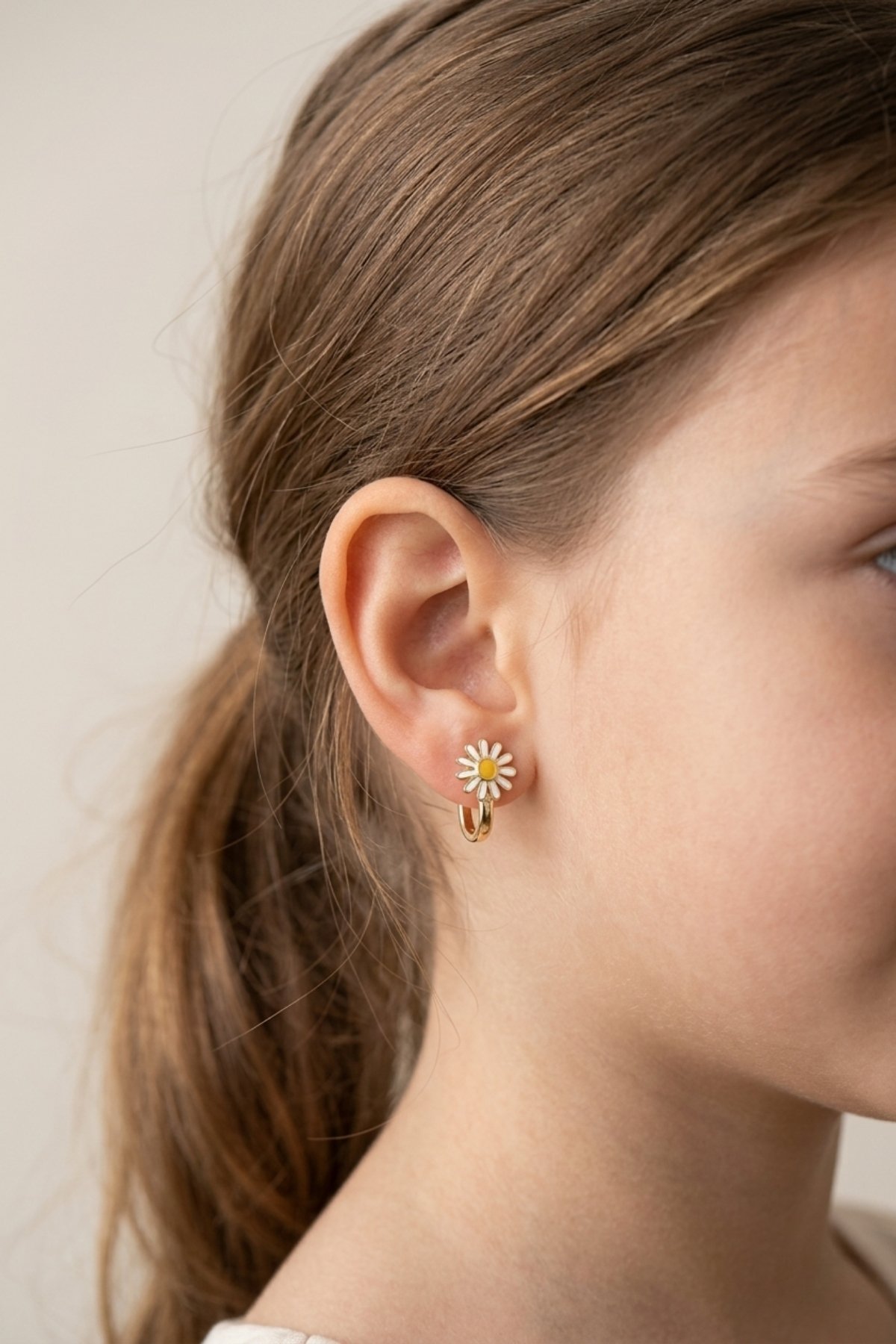 Papatya J Çocuk Küpesi - Yavuz Kuyumculuk (1)