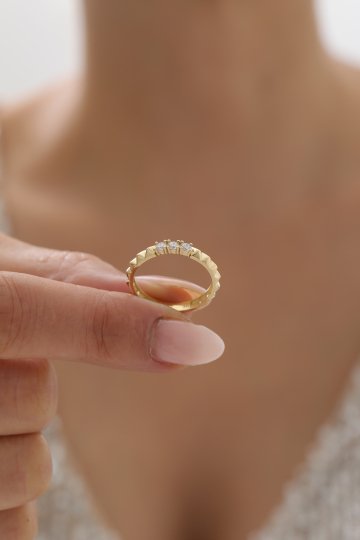 Piramit Görünümlü Modern Yüzük - 3