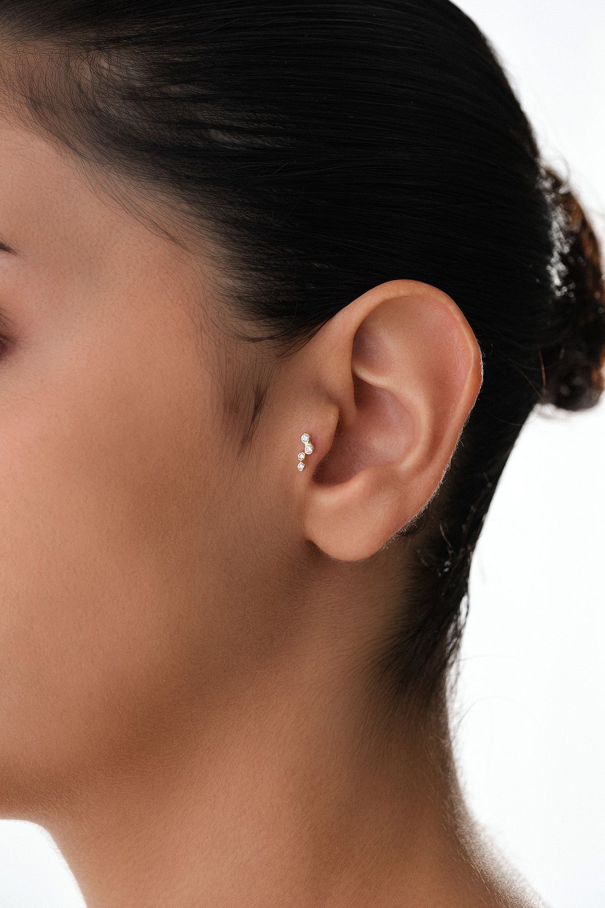 Sıra Taşlı Tragus Piercing - Yavuz Kuyumculuk (2)