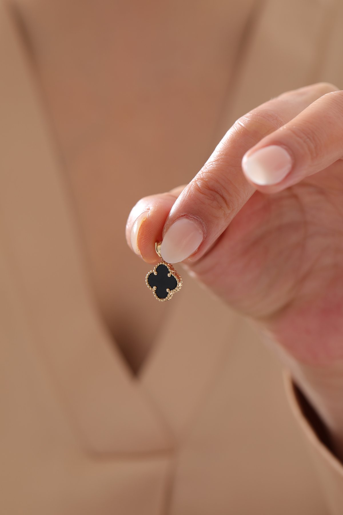 Siyah Yonca Kolye Ucu - Yavuz Kuyumculuk (1)