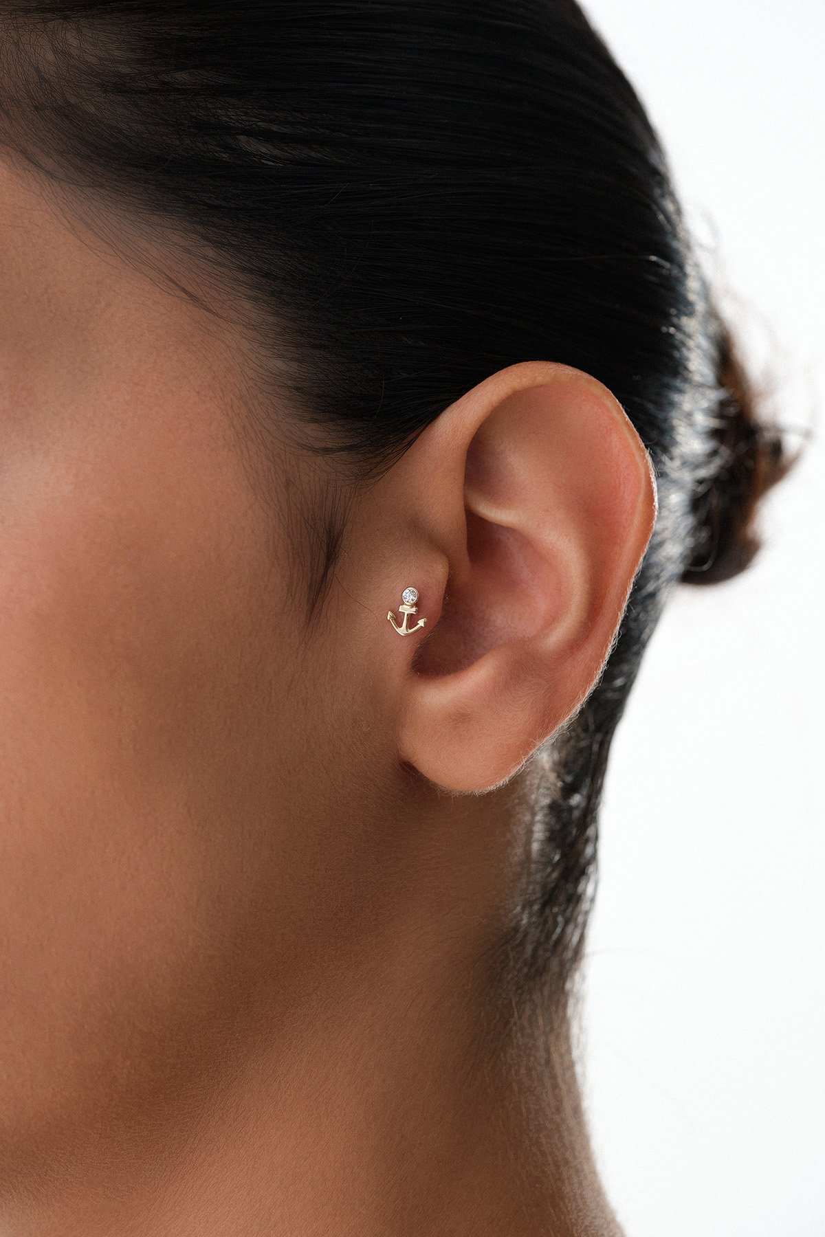 Taşlı Çapa Tragus Piercing - Yavuz Kuyumculuk (1)