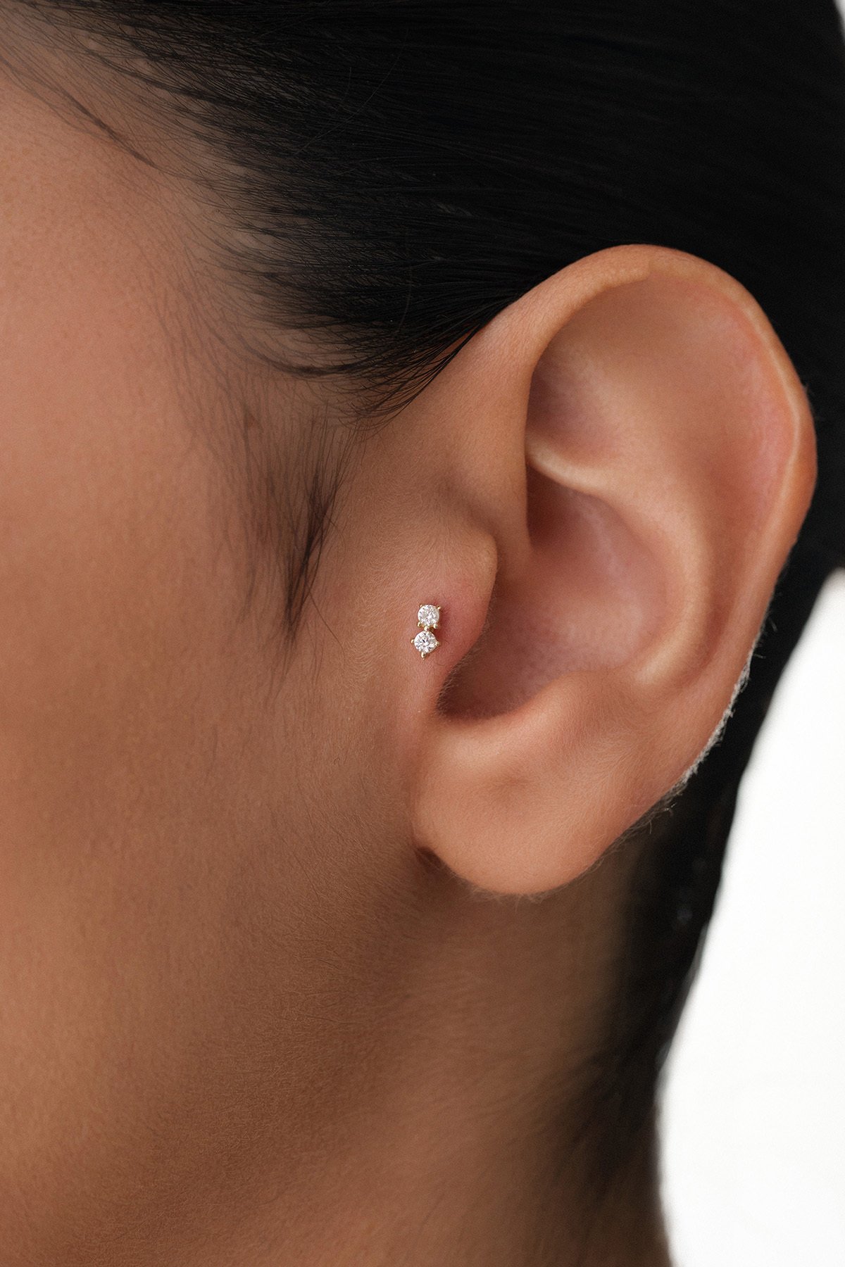 Taşlı İkili Tragus Piercing - Yavuz Kuyumculuk (1)