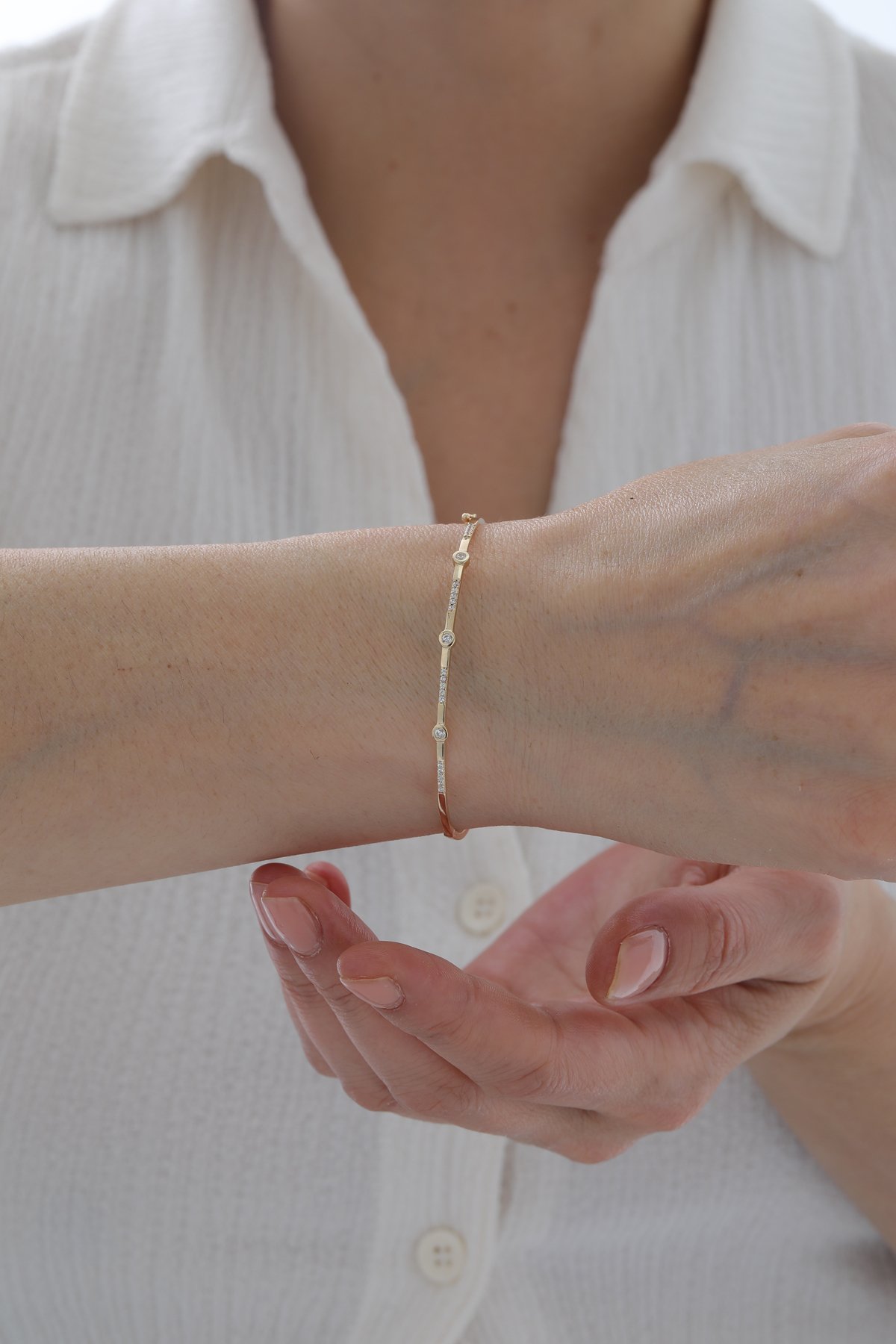 Taşlı Modern Kelepçe - Yavuz Kuyumculuk (1)