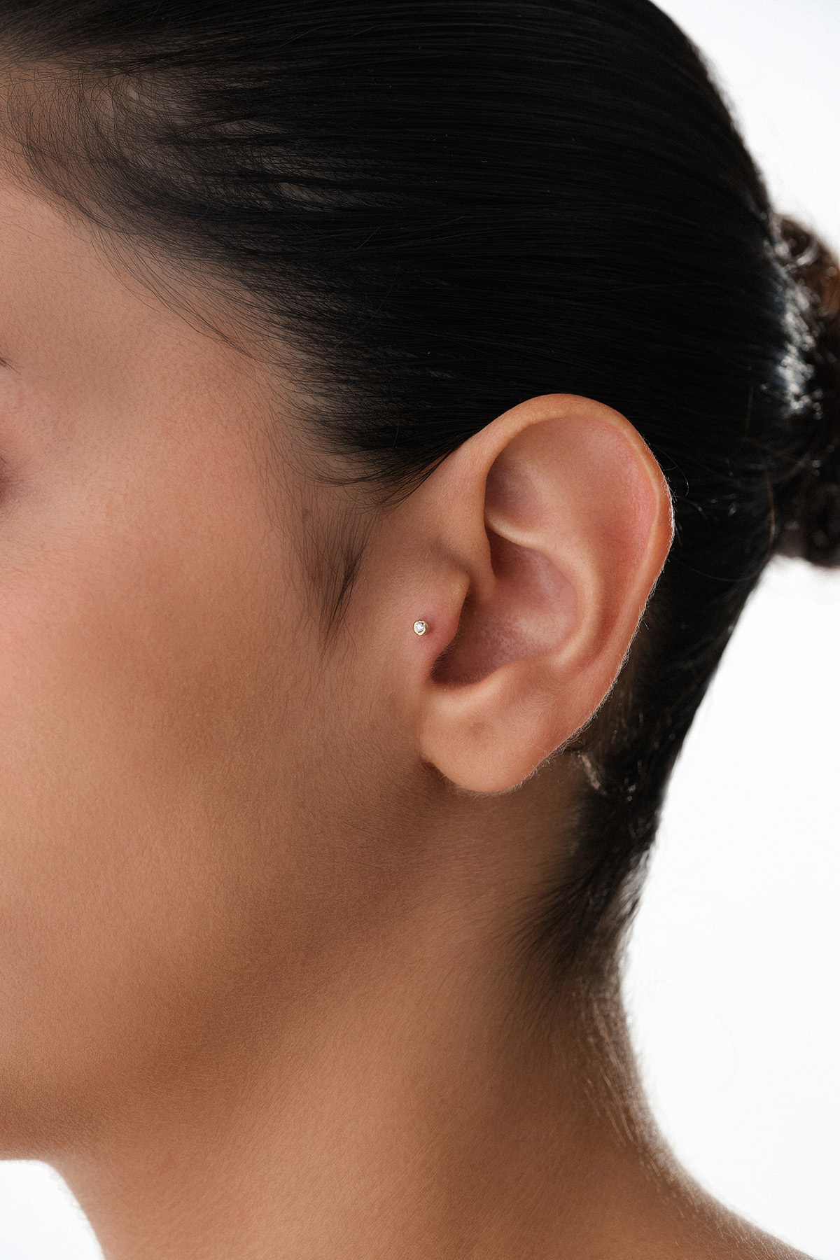Taşlı Top Tragus Piercing - Yavuz Kuyumculuk (2)