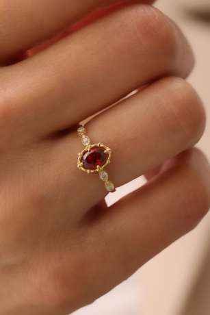 Taşlı Yakut Yüzük - 1