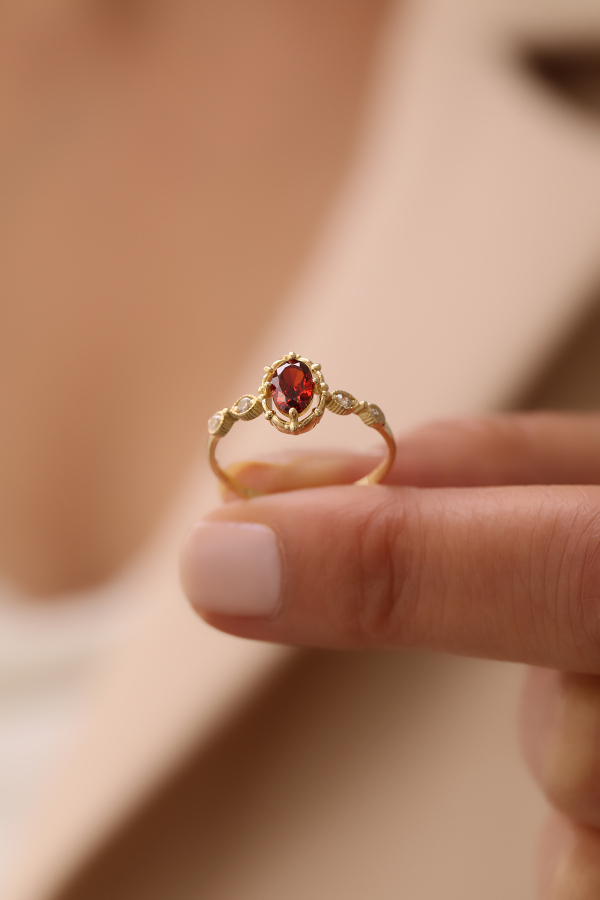 Taşlı Yakut Yüzük - Yavuz Kuyumculuk (1)