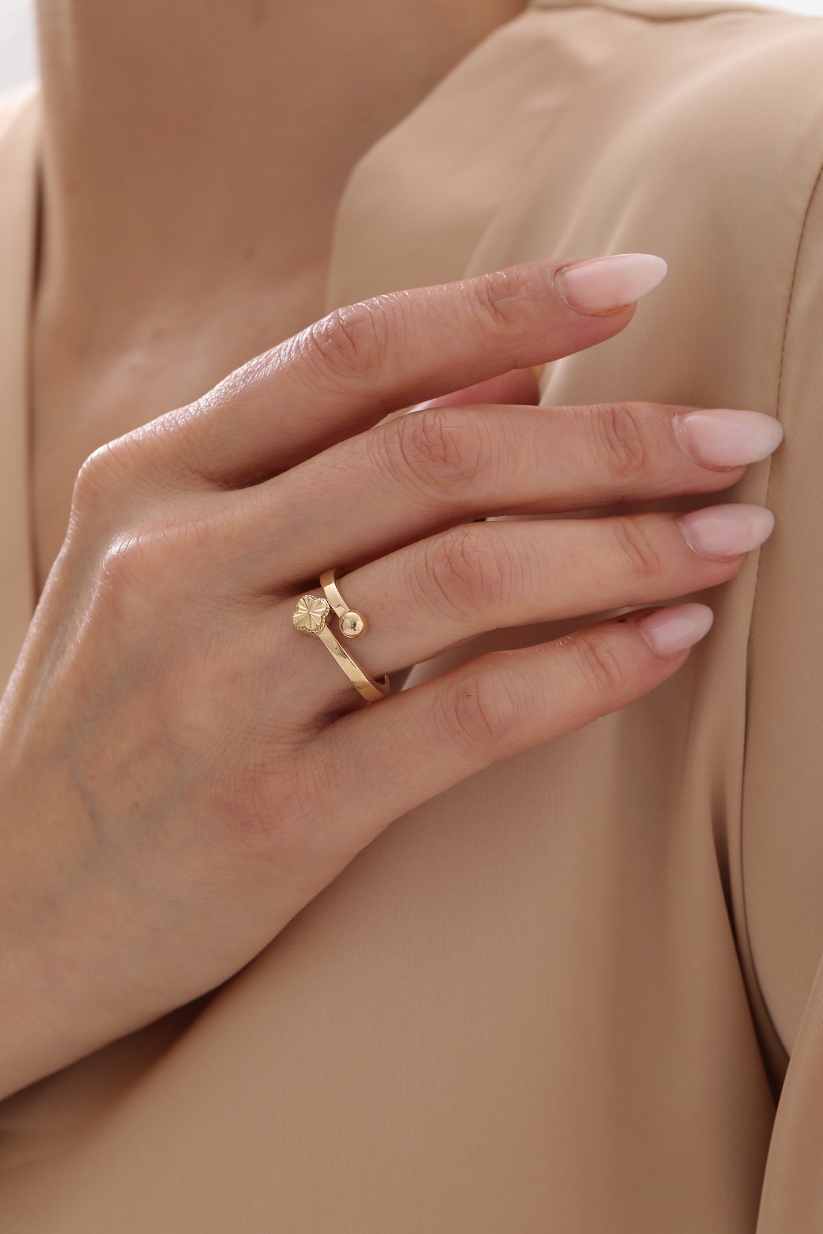 Top Detaylı Yonca Yüzük - Yavuz Kuyumculuk (1)