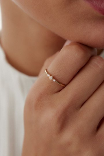 Üç Taşlı Minimal Yüzük - 1