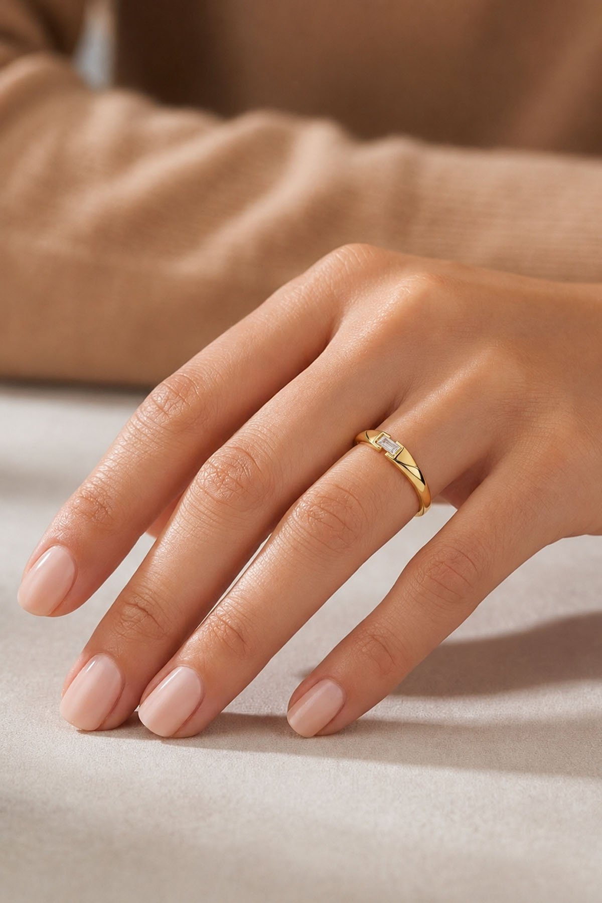Üçgen Baget Taşlı Yüzük - Yavuz Kuyumculuk (1)