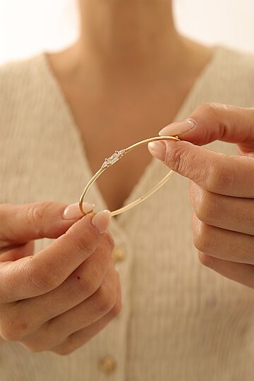 Üçgen Taşlı Baget Kelepçe - 3