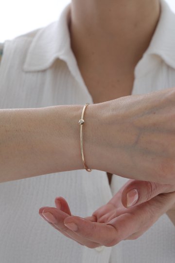 Üçgen Taşlı Kelepçe - 1