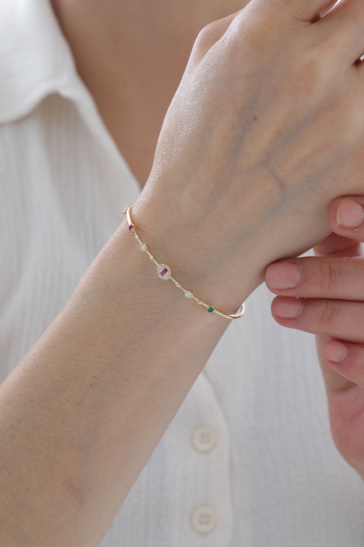 Yakut Taşlı Modern Kelepçe - Yavuz Kuyumculuk (1)