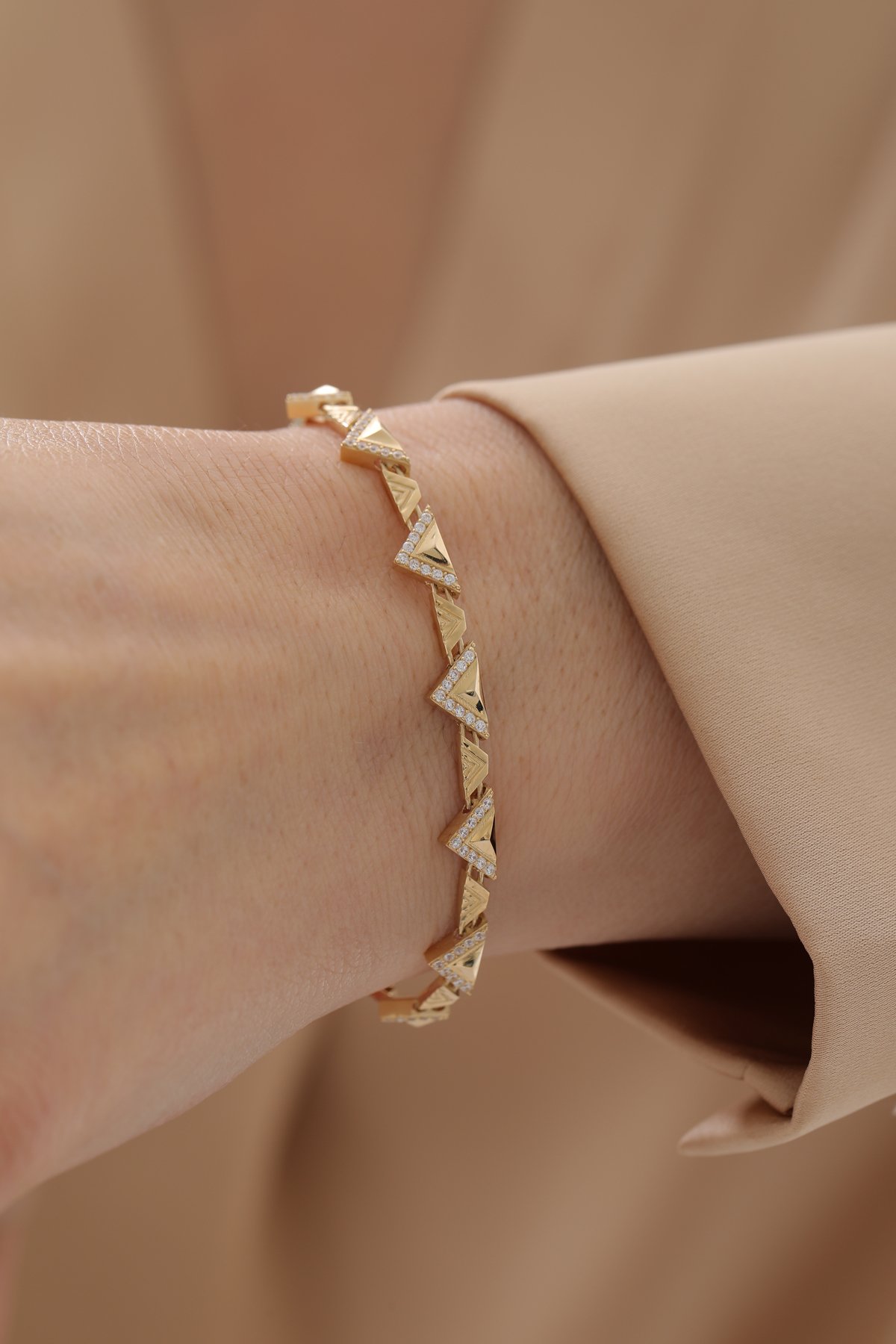 Yarı Taşlı Üçgen Modern Bileklik - Yavuz Kuyumculuk (2)