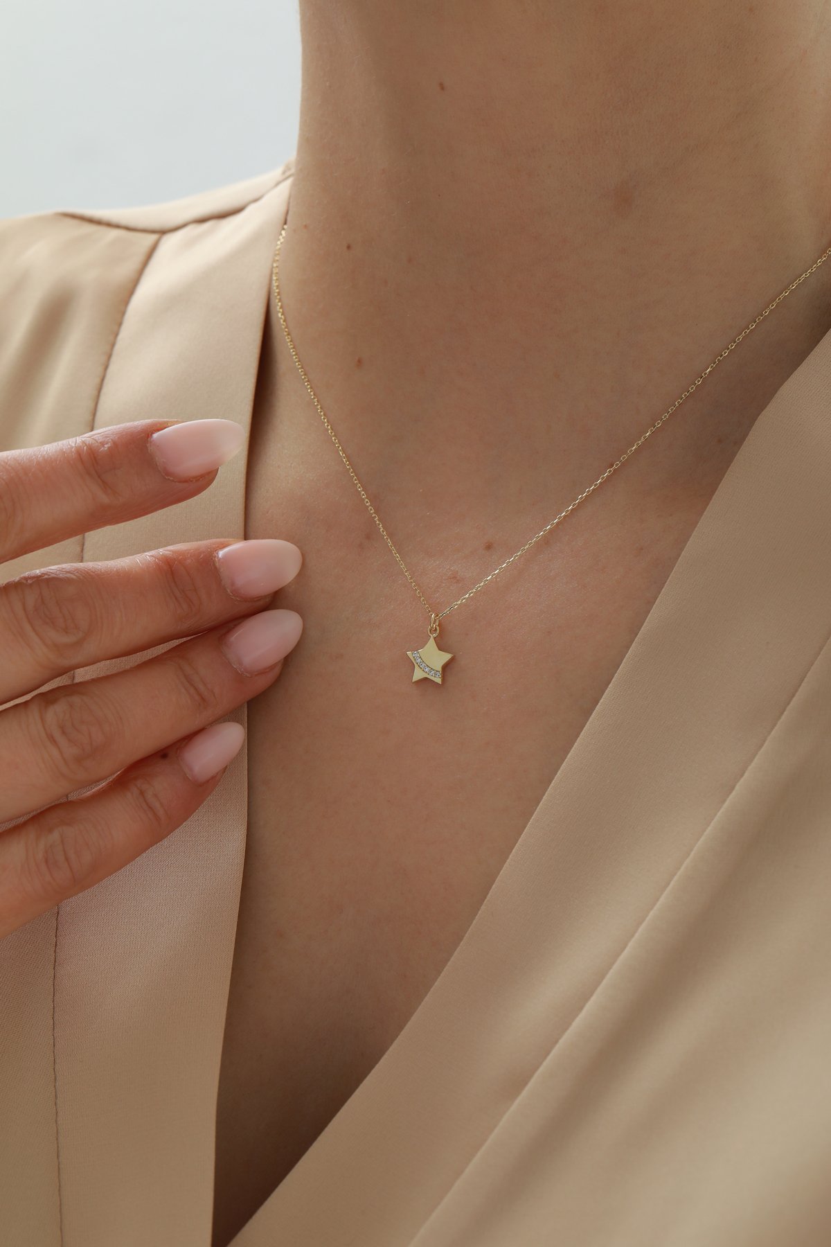 Yarı Taşlı Yıldız Kolye - Yavuz Kuyumculuk (1)