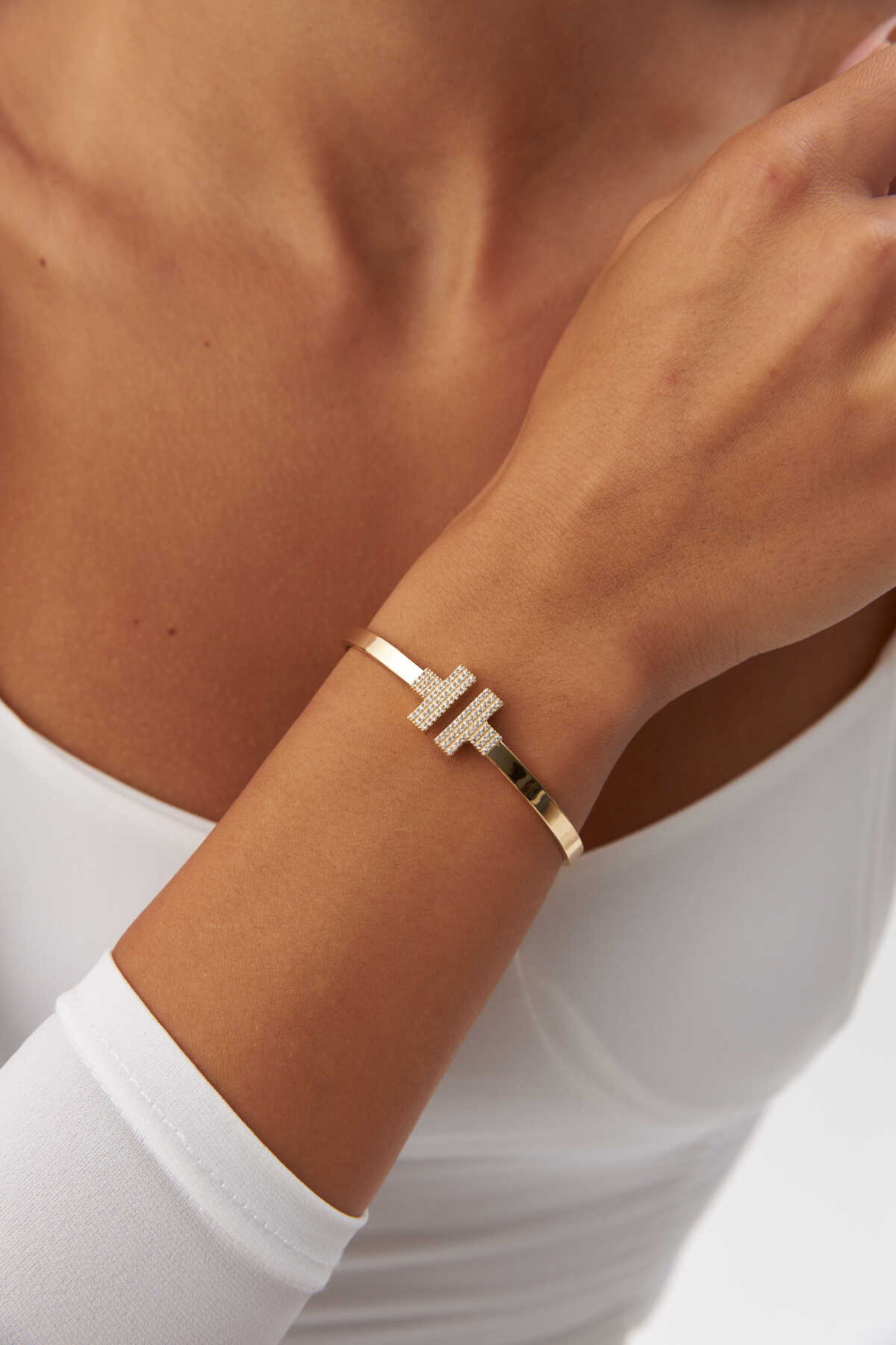 Taşlı T Kelepçe - Yavuz Kuyumculuk (1)