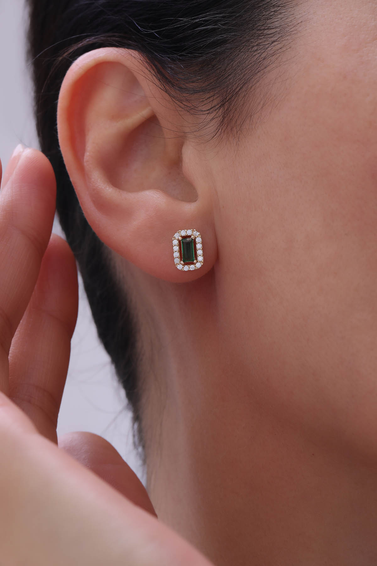 Yeşil Zümrüt Baget Küpe - Yavuz Kuyumculuk (3)