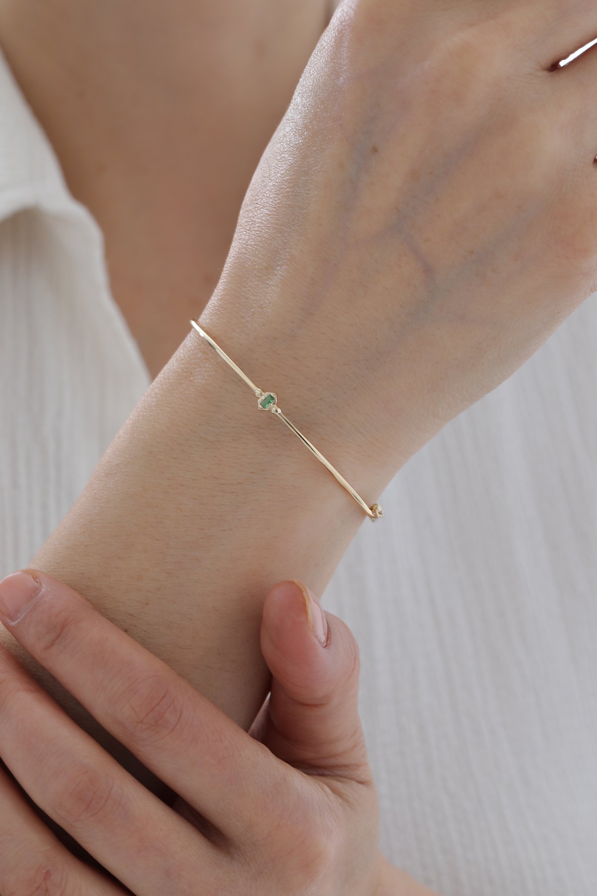 Zümrüt Taşlı Kelepçe - Yavuz Kuyumculuk