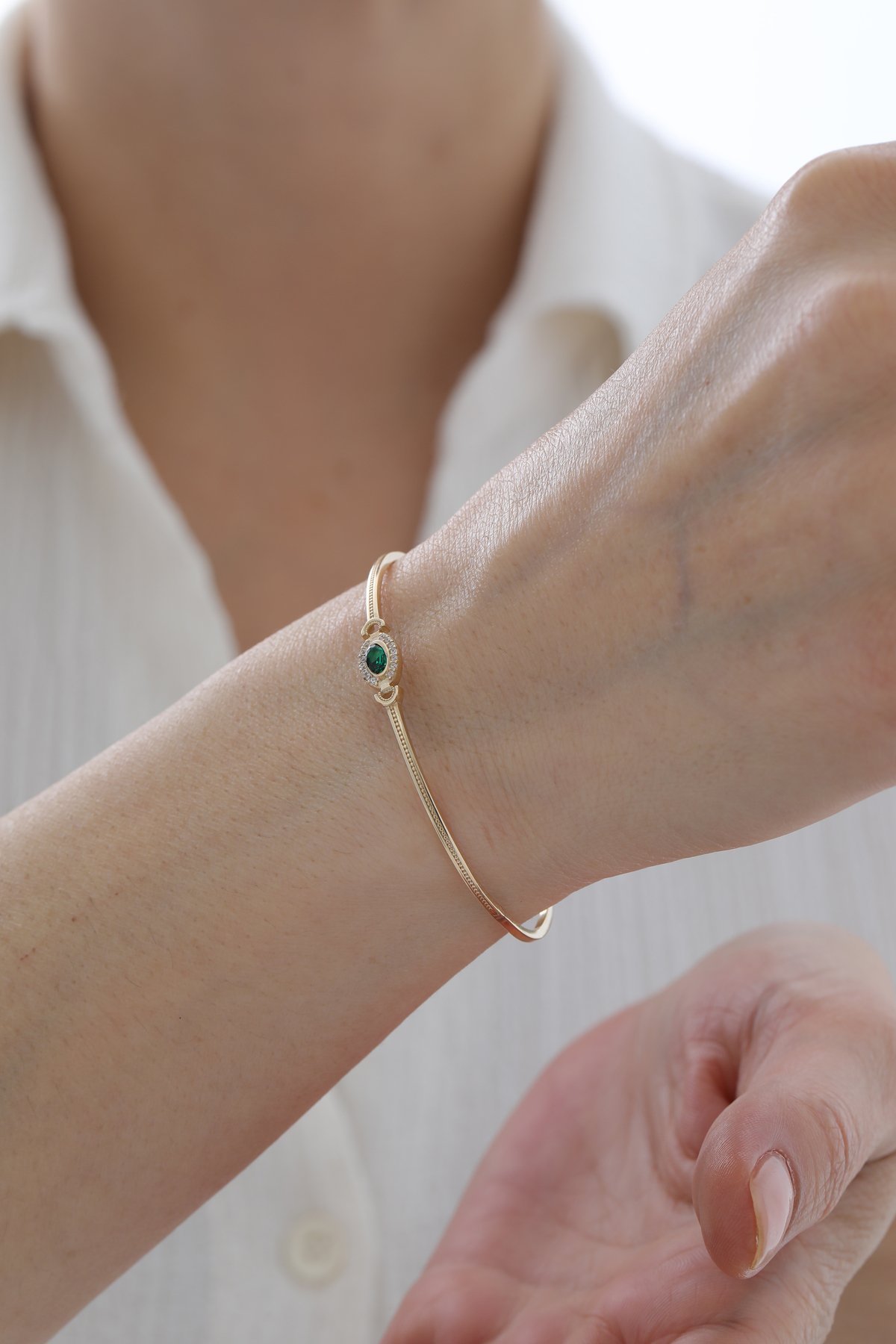 Zümrüt Taşlı Kelepçe - Yavuz Kuyumculuk (1)