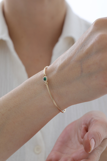 Zümrüt Taşlı Kelepçe - 1